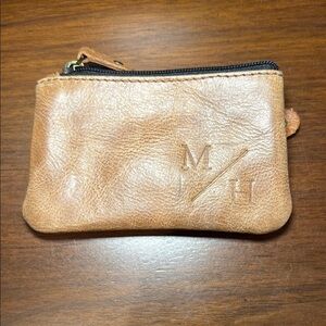 🐴 NWOT Modern Horse Leather Coin Pouch.🐴